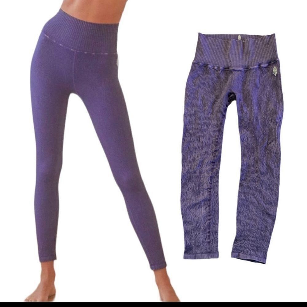 NWOT Movement by Free People Tile Textured Legging